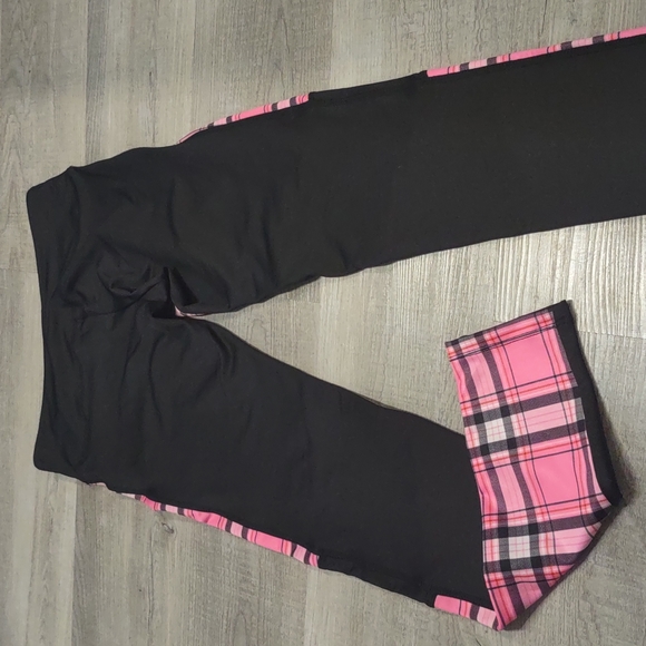 GYM GIRL Pink Black White Designer Plaid Yoga Workout Leggings USA Small New S - Picture 6 of 7
